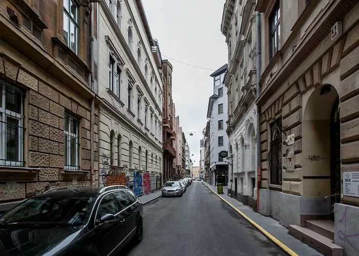 City Studio Apartment